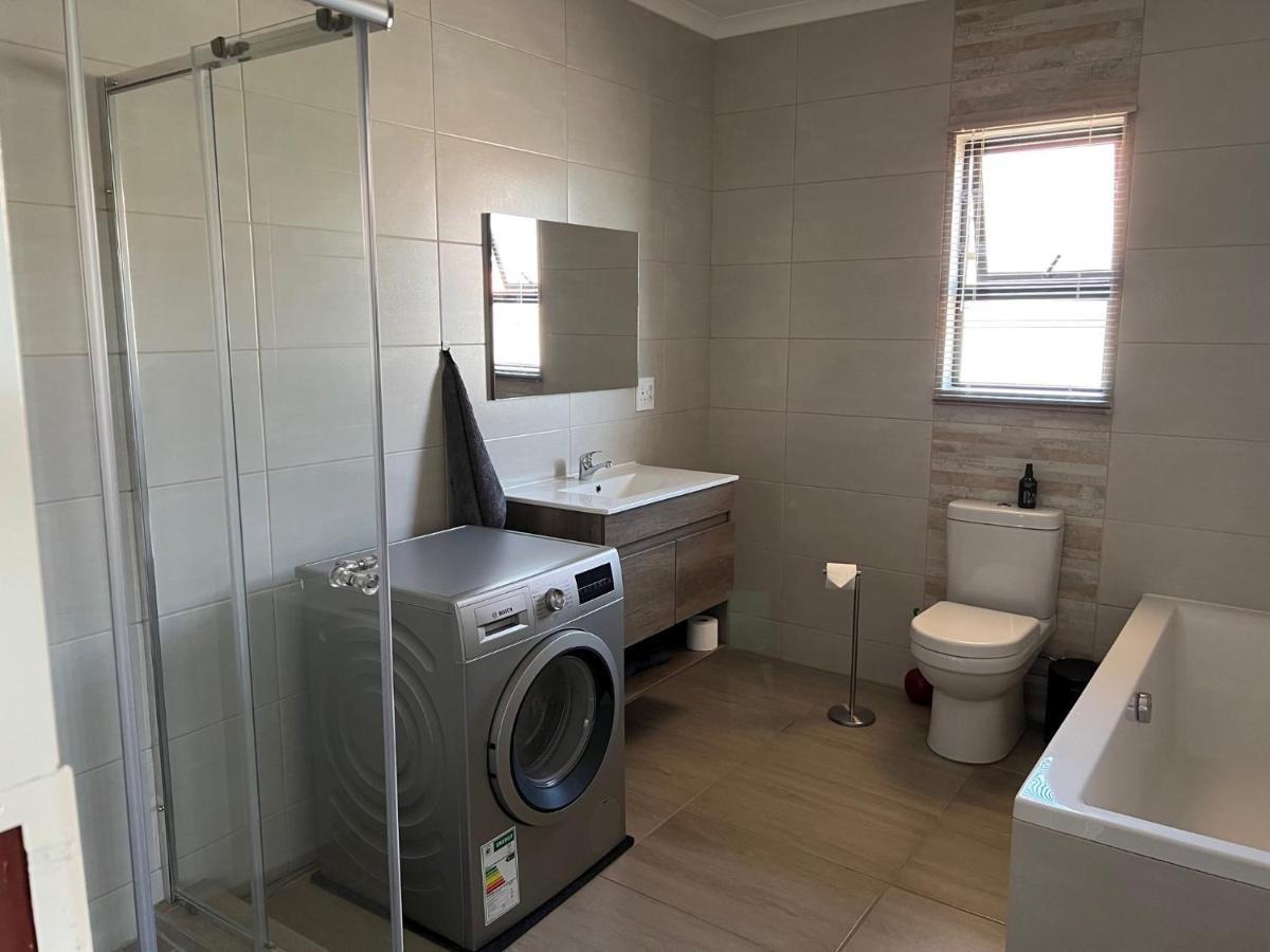 Elephant House, 2 Bedroom House, Next To Pilanesberg And Sun City Mogwase Экстерьер фото